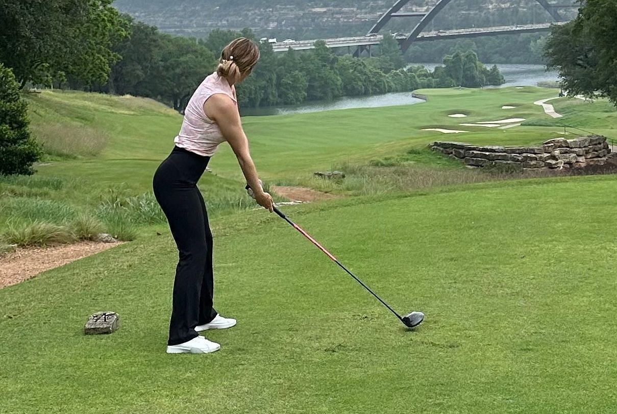 Paige Spiranac on the practice range (Image via X @PaigeSpiranac)