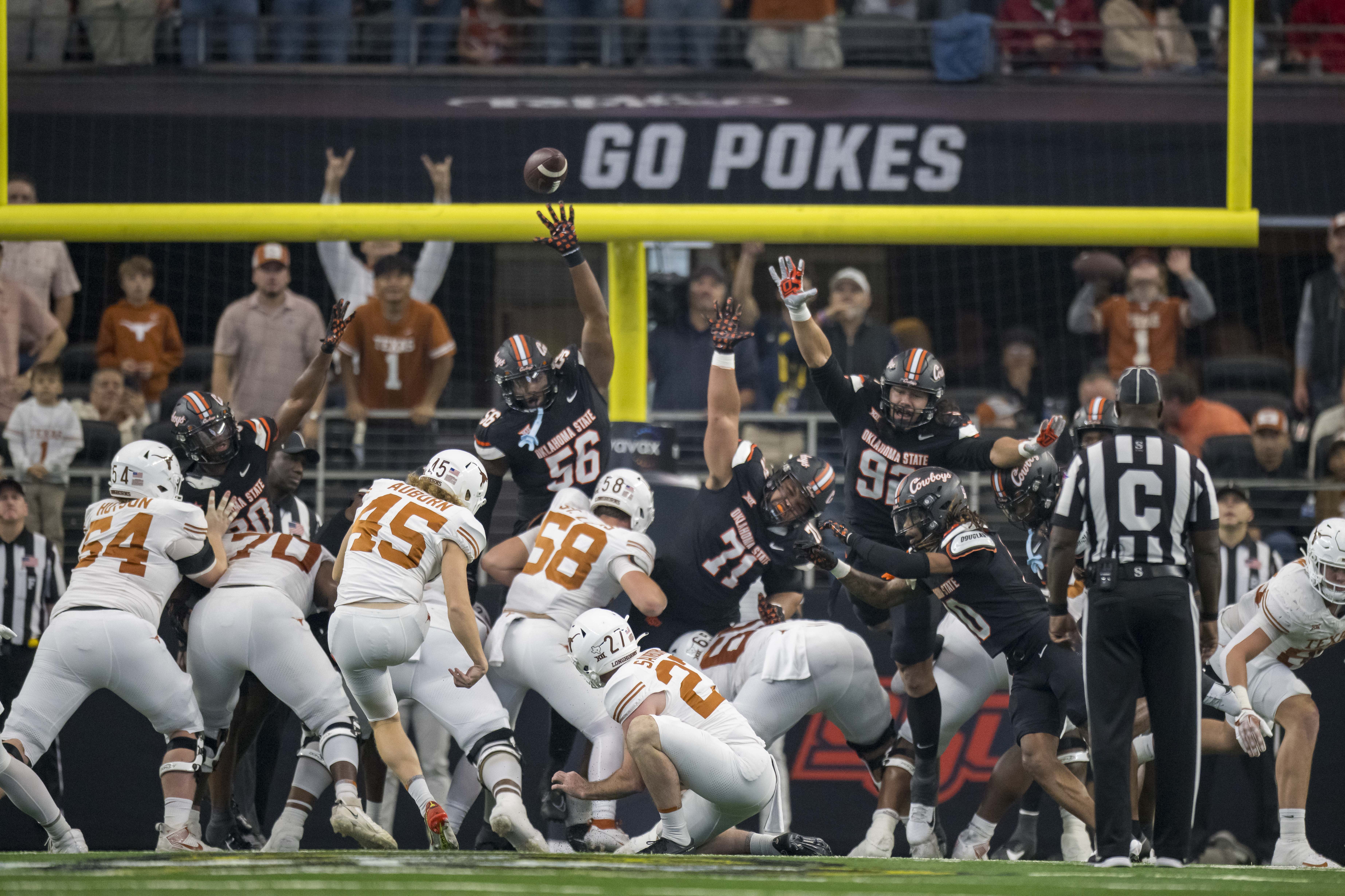 Texas Longhorns punter Ryan Sanborn (27) and Longhorns place kicker Bert Auburn (45).