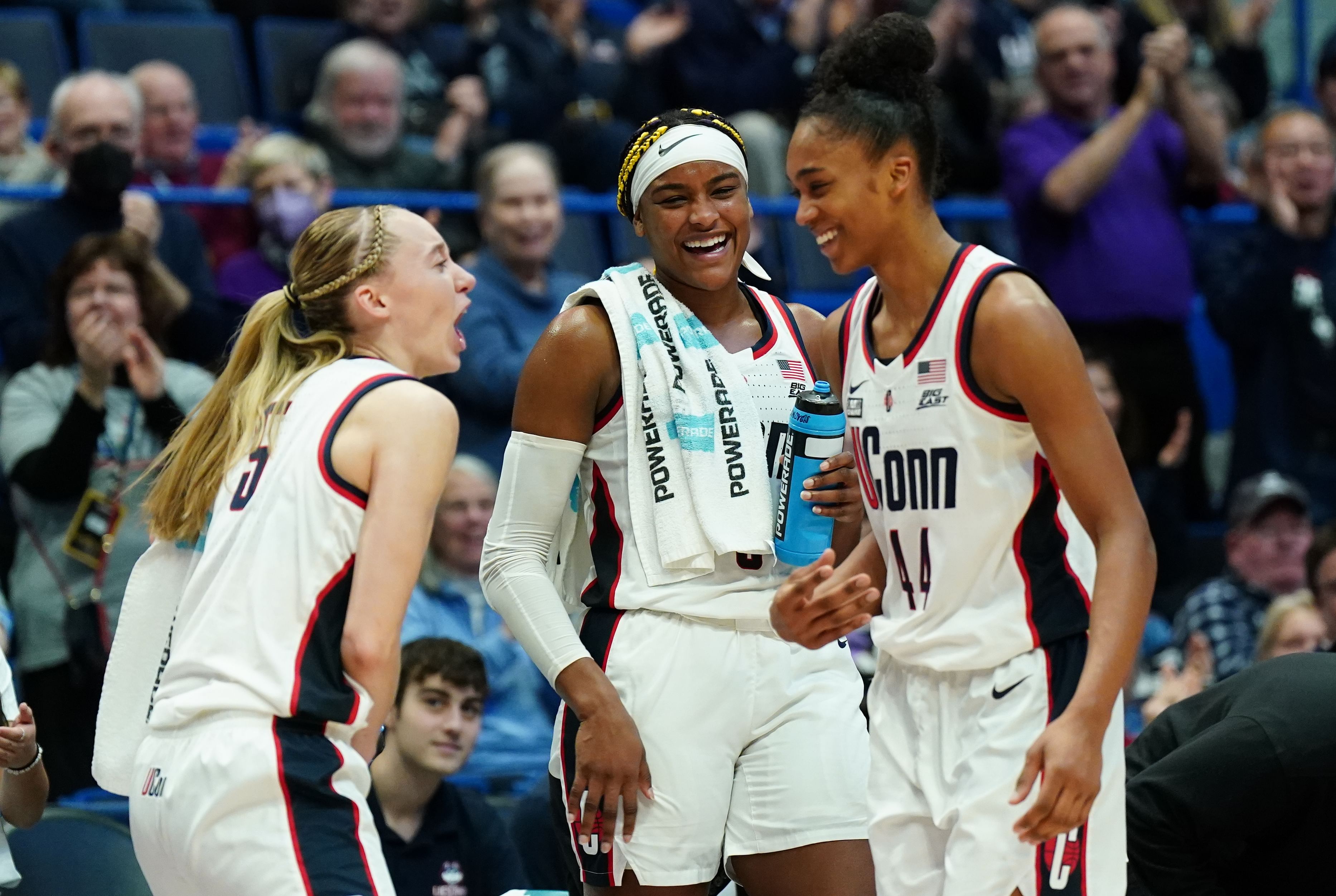 NCAA Women&#039;s Basketball: Louisville at Connecticut