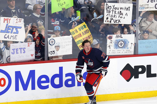 NHL: Ottawa Senators at Winnipeg Jets