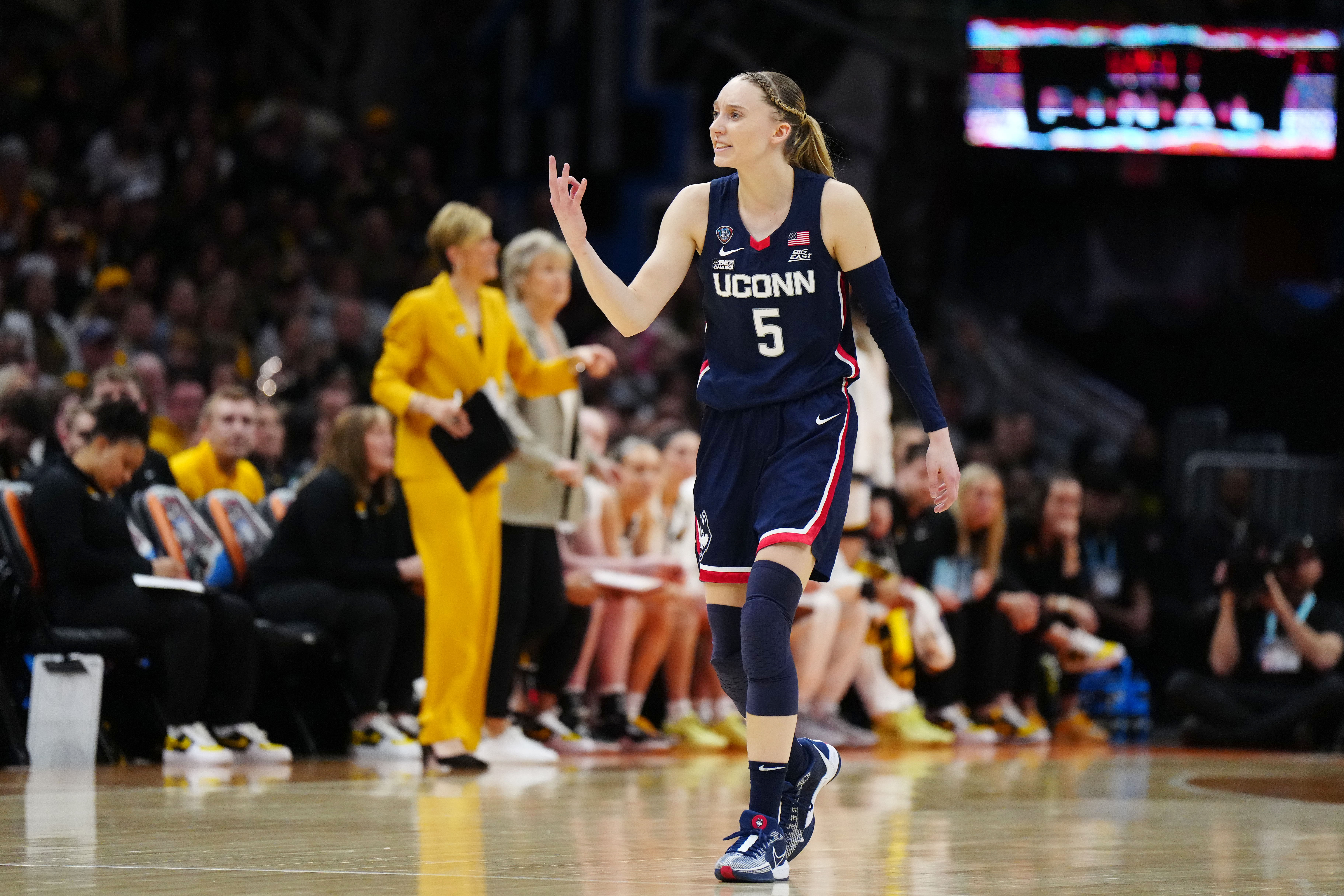 UConn Huskies star Paige Bueckers