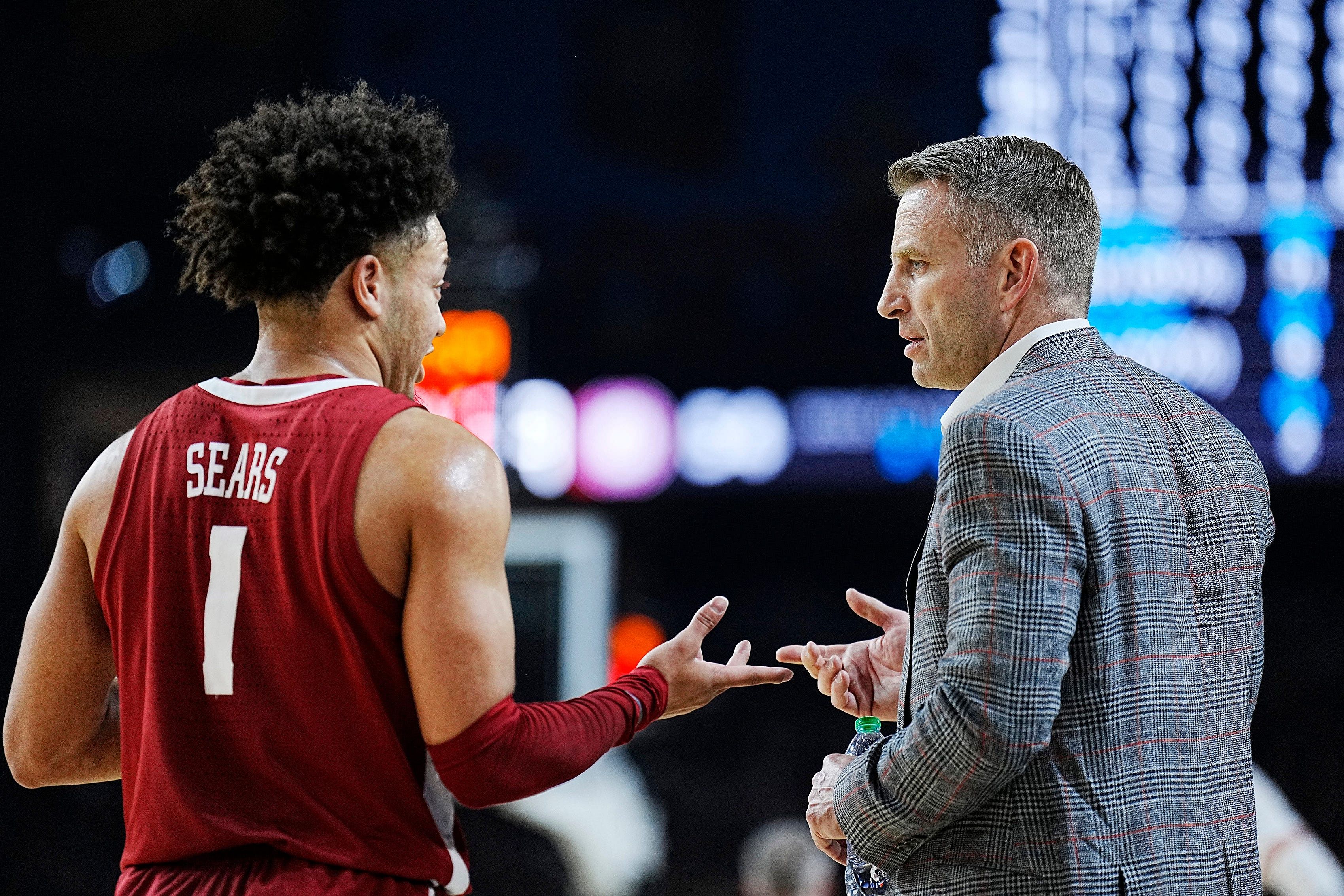 Alabama&#039;s Mark Sears withdrew his name from the 2024 NBA Draft to rejoin he Crimson Tide roster for the 2024-25 NCAA basketball season.