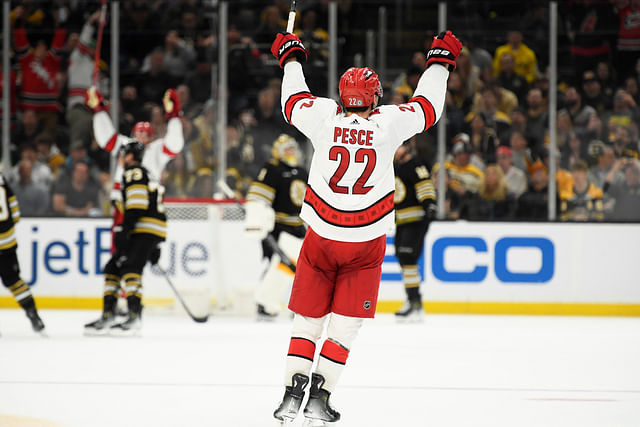 NHL: Carolina Hurricanes at Boston Bruins