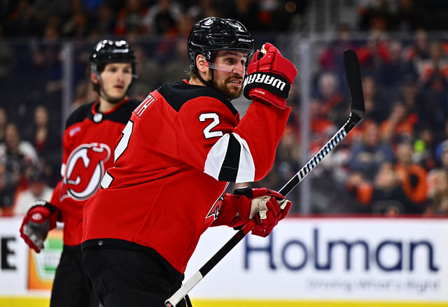 NHL: New Jersey Devils at Philadelphia Flyers