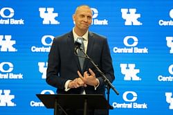 "It just feels different" - Coach Mark Pope shares his delight on recruiting at Kentucky basketball
