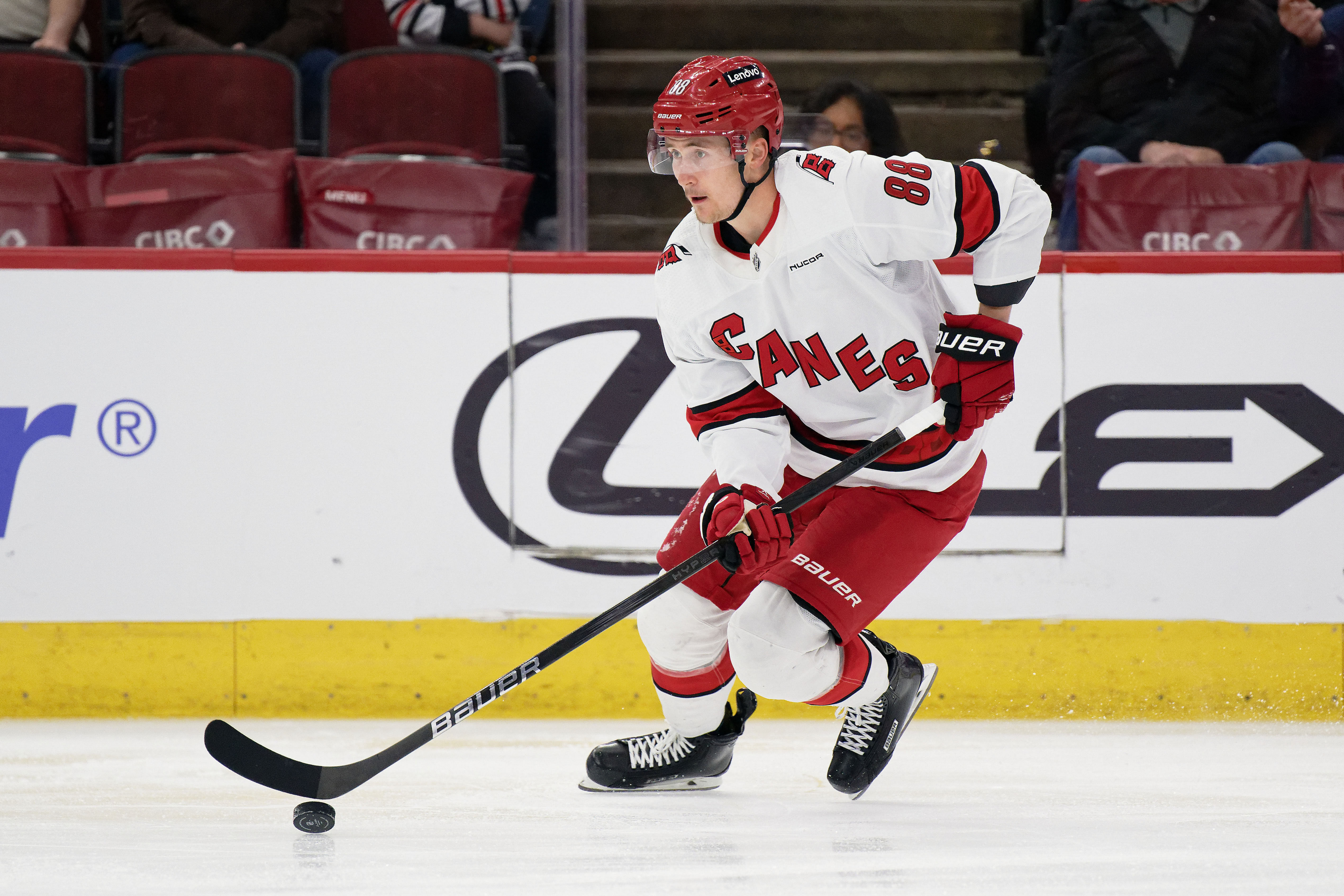 NHL: Carolina Hurricanes at Chicago Blackhawks