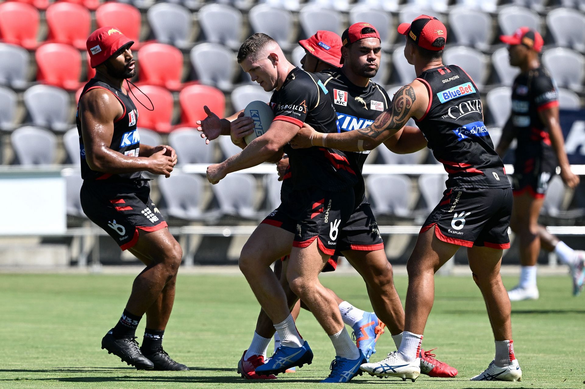 NRL Rd 2 - Dolphins v Raiders