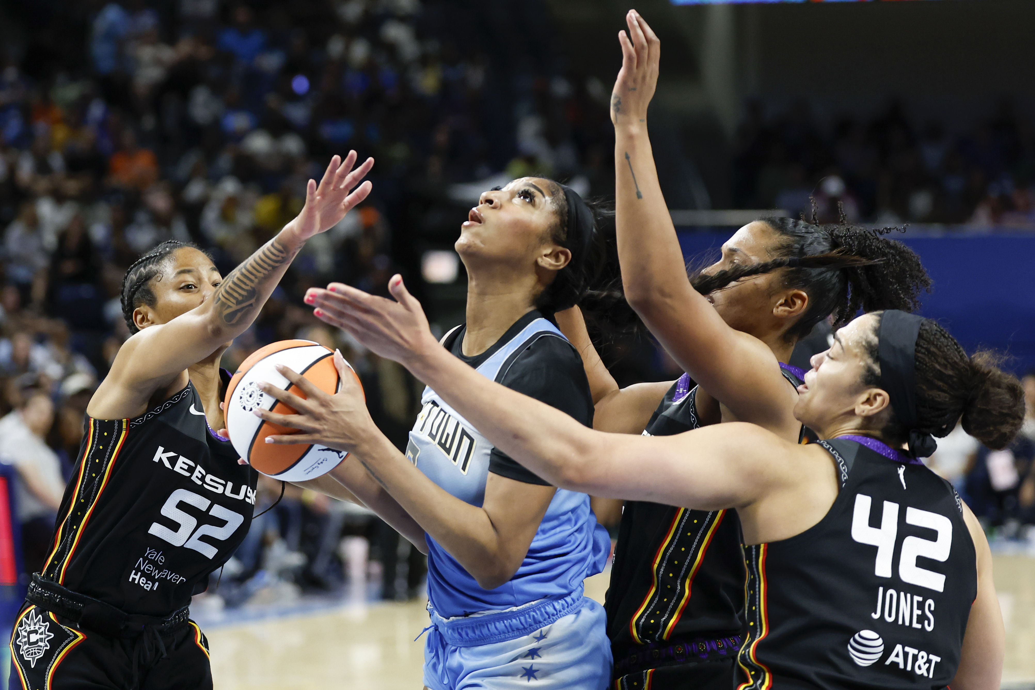 WNBA: Connecticut Sun at Chicago Sky