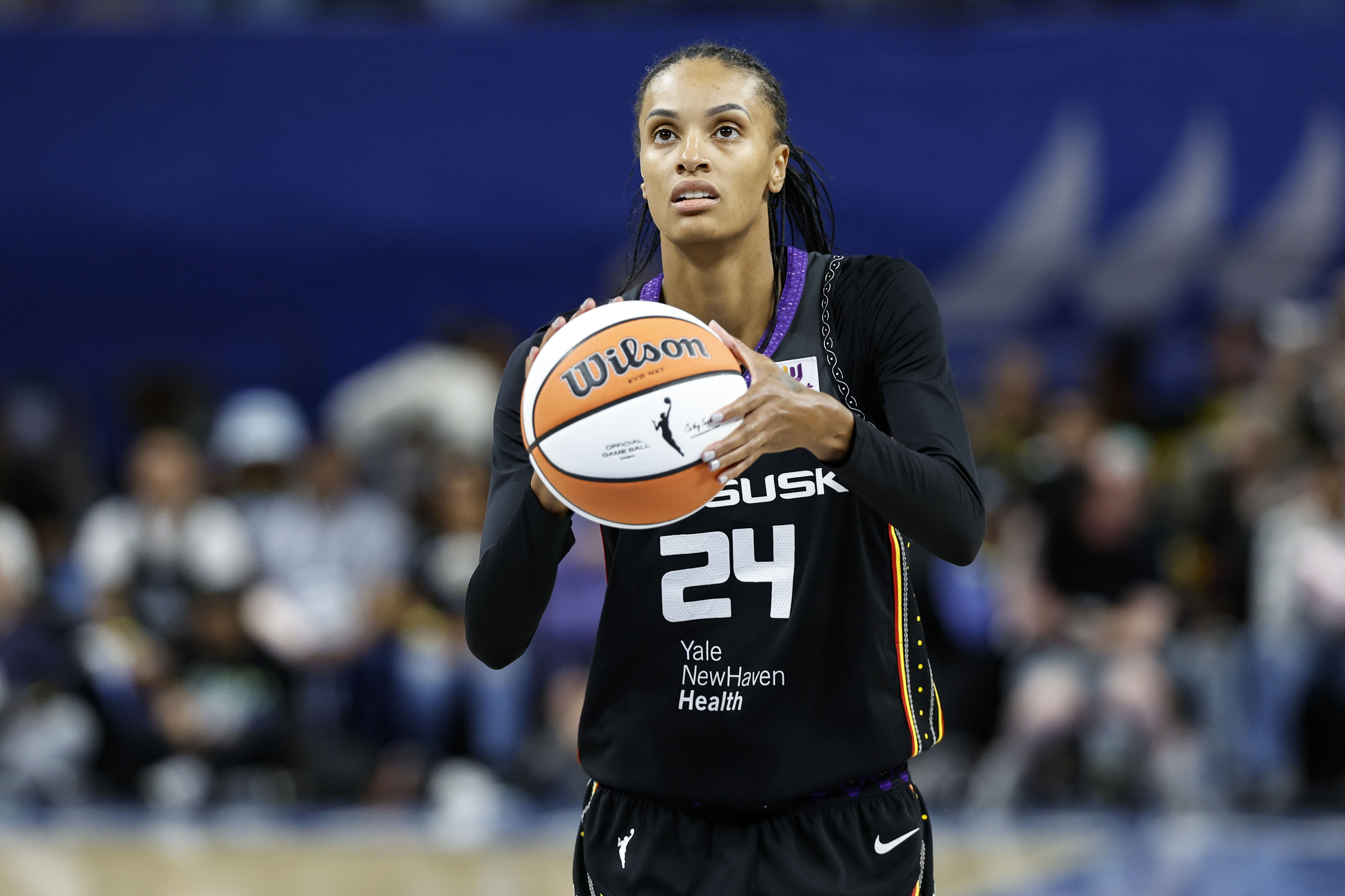 WNBA: Connecticut Sun at Chicago Sky