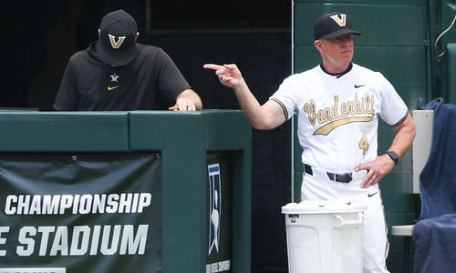 Vanderbilt coach Tim Corbin is one of the top coaches in college baseball today. (Credit: IMAGN)