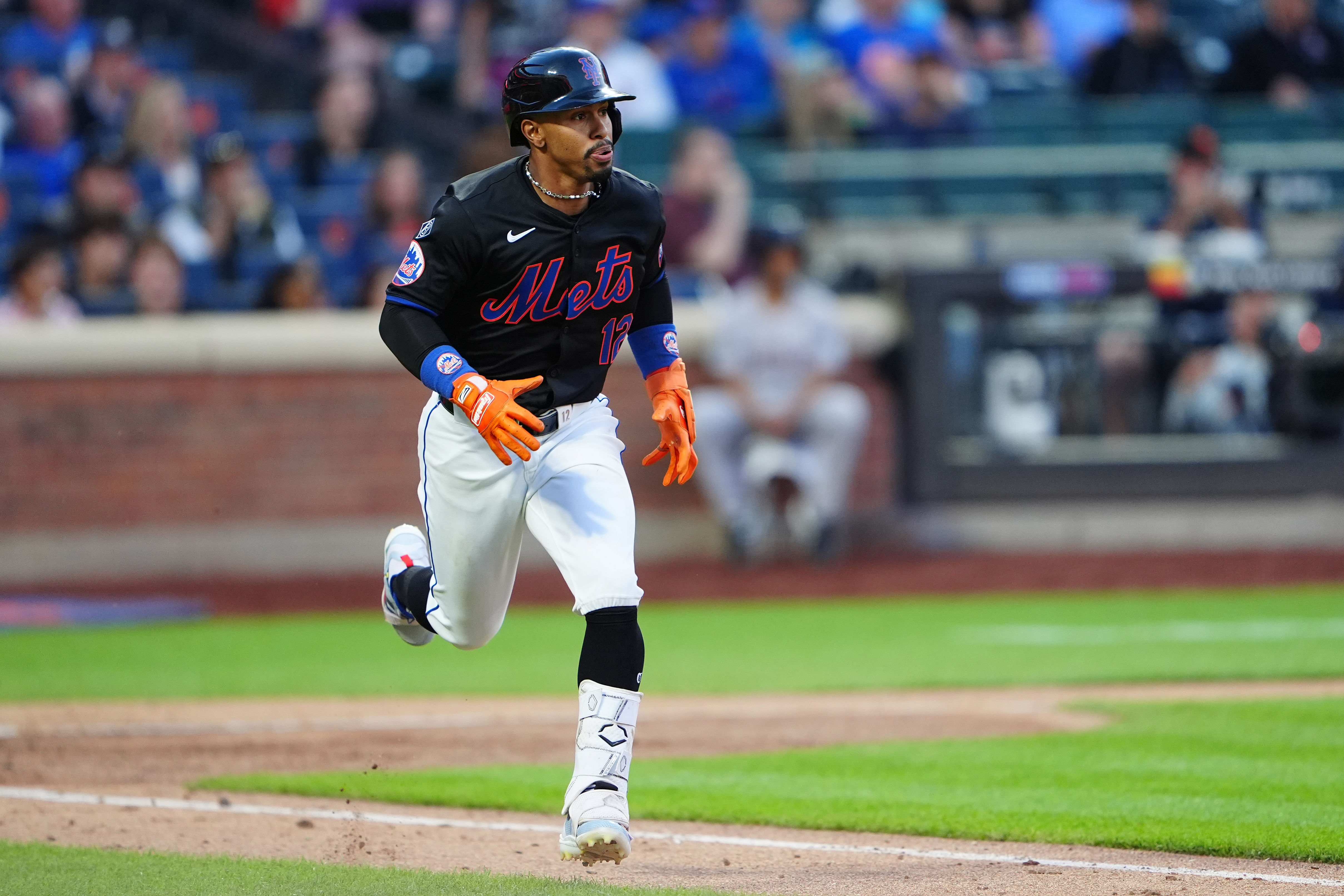 Pick Francisco Lindor for DFS value