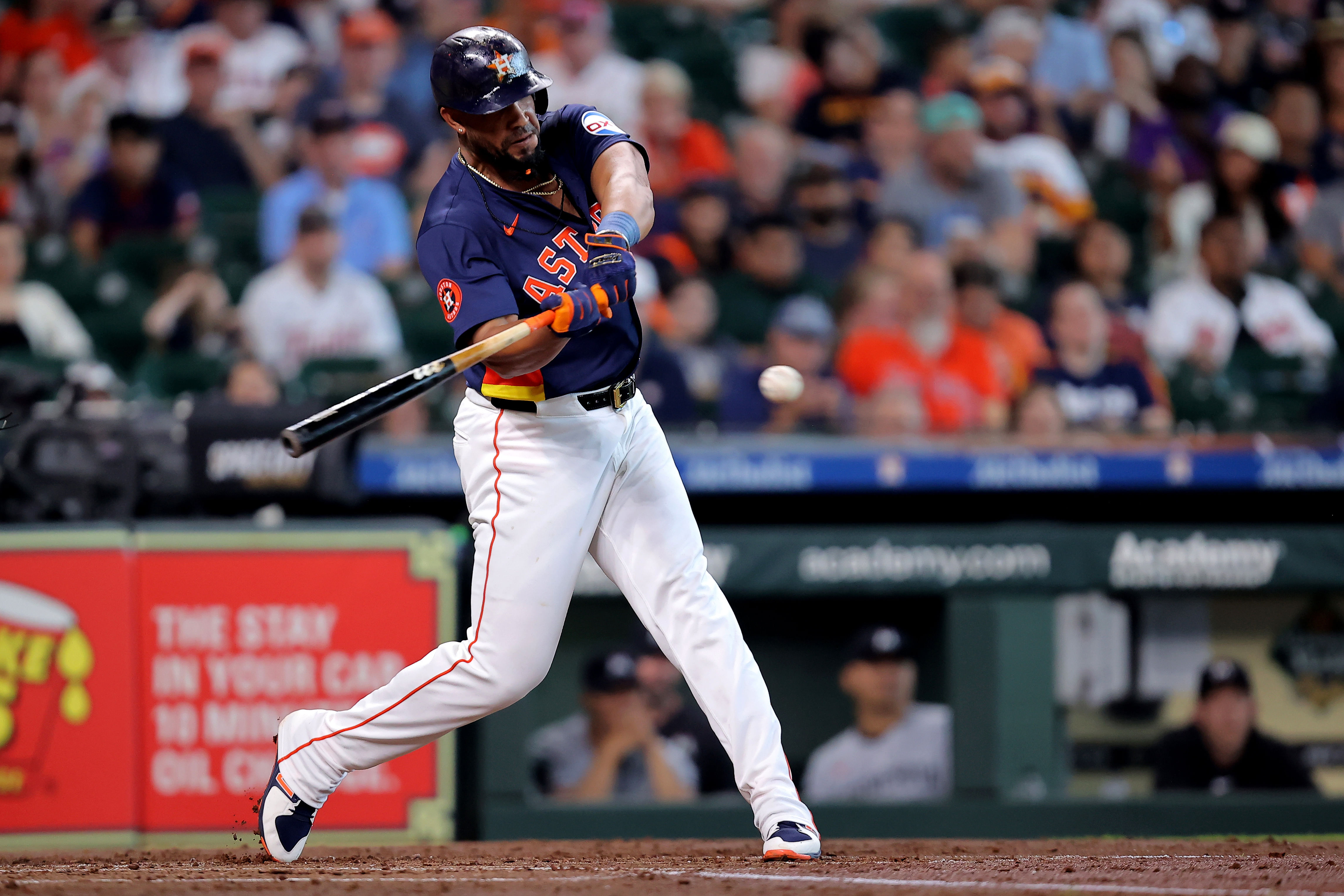 Houston Astros - Jose Abreu (Image via USA Today)