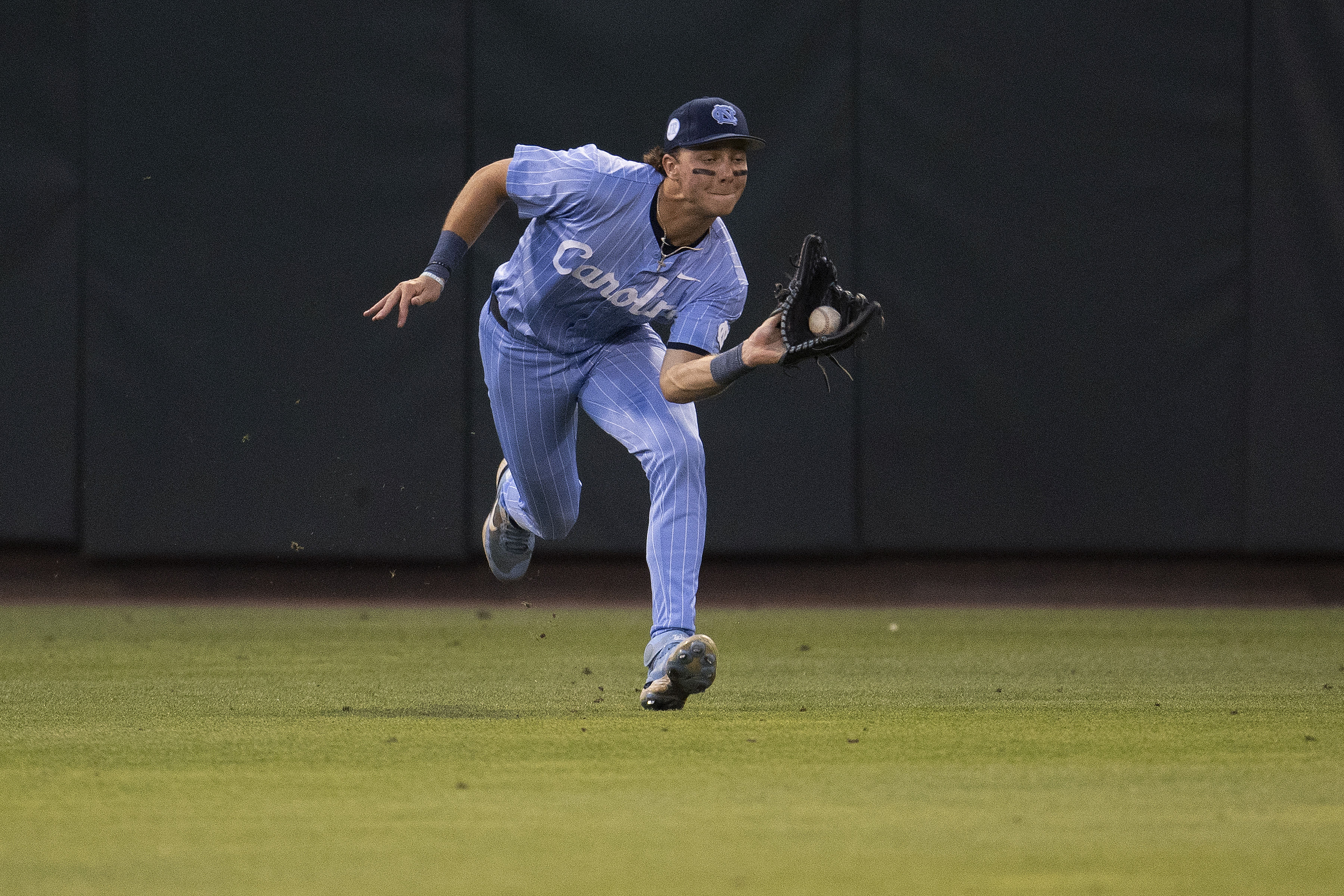 North Carolina outfielder Vance Honeycutt is a high risk/high reward prospect in the upcoming MLB Draft.