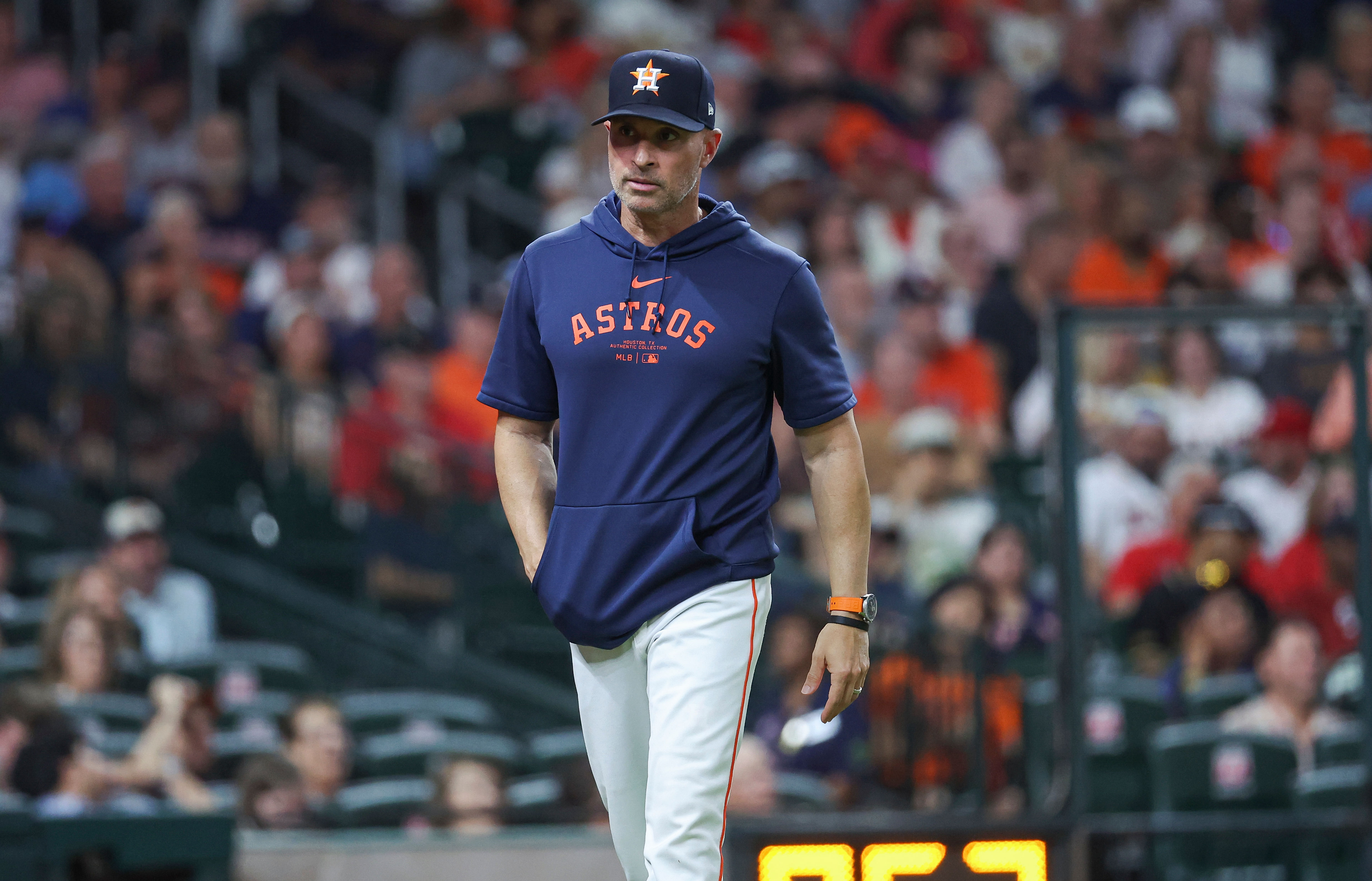 Houston Astros - Joe Espada (Image via USA Today)