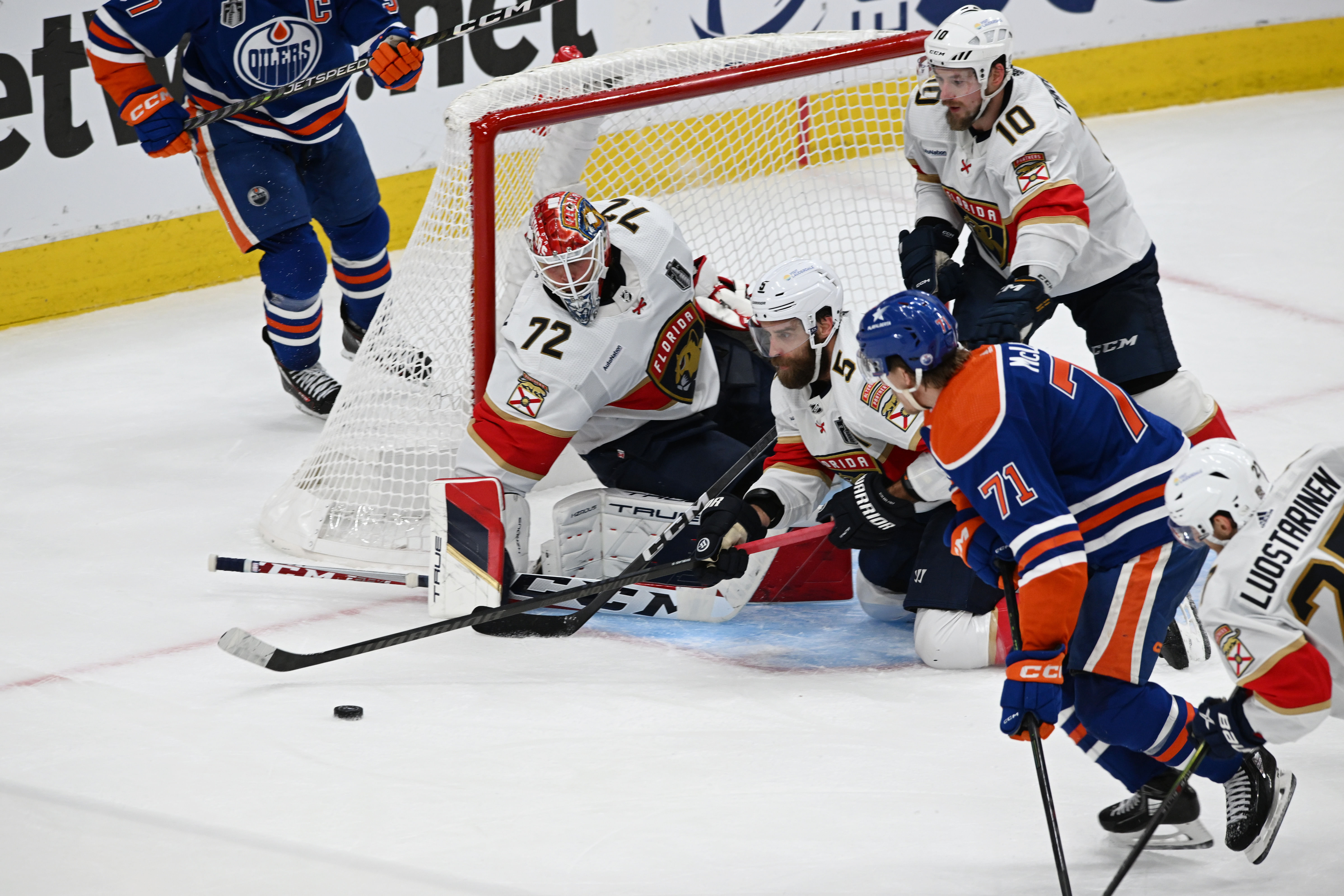 NHL: Stanley Cup Final-Florida Panthers at Edmonton Oilers