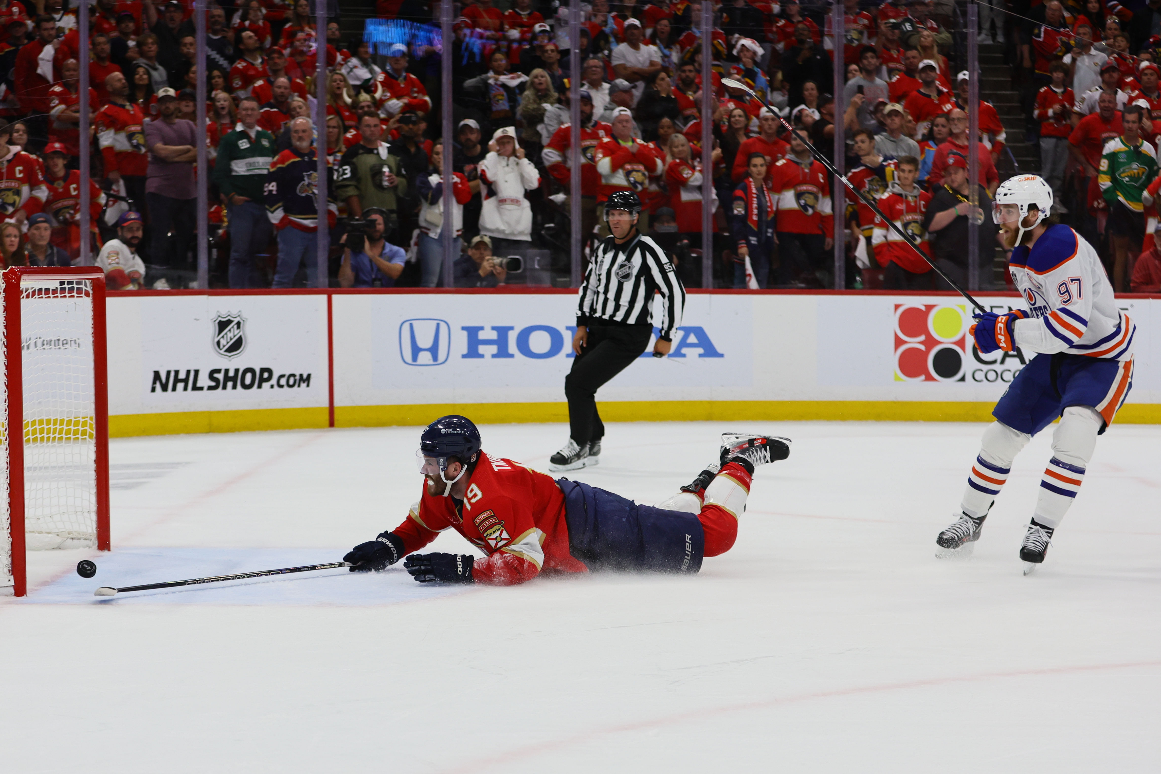 NHL: Stanley Cup Final-Edmonton Oilers at Florida Panthers