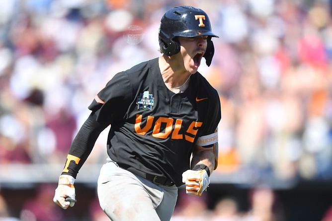 WATCH: Tennessee baseball ties record with 35 home runs in single NCAA tournament