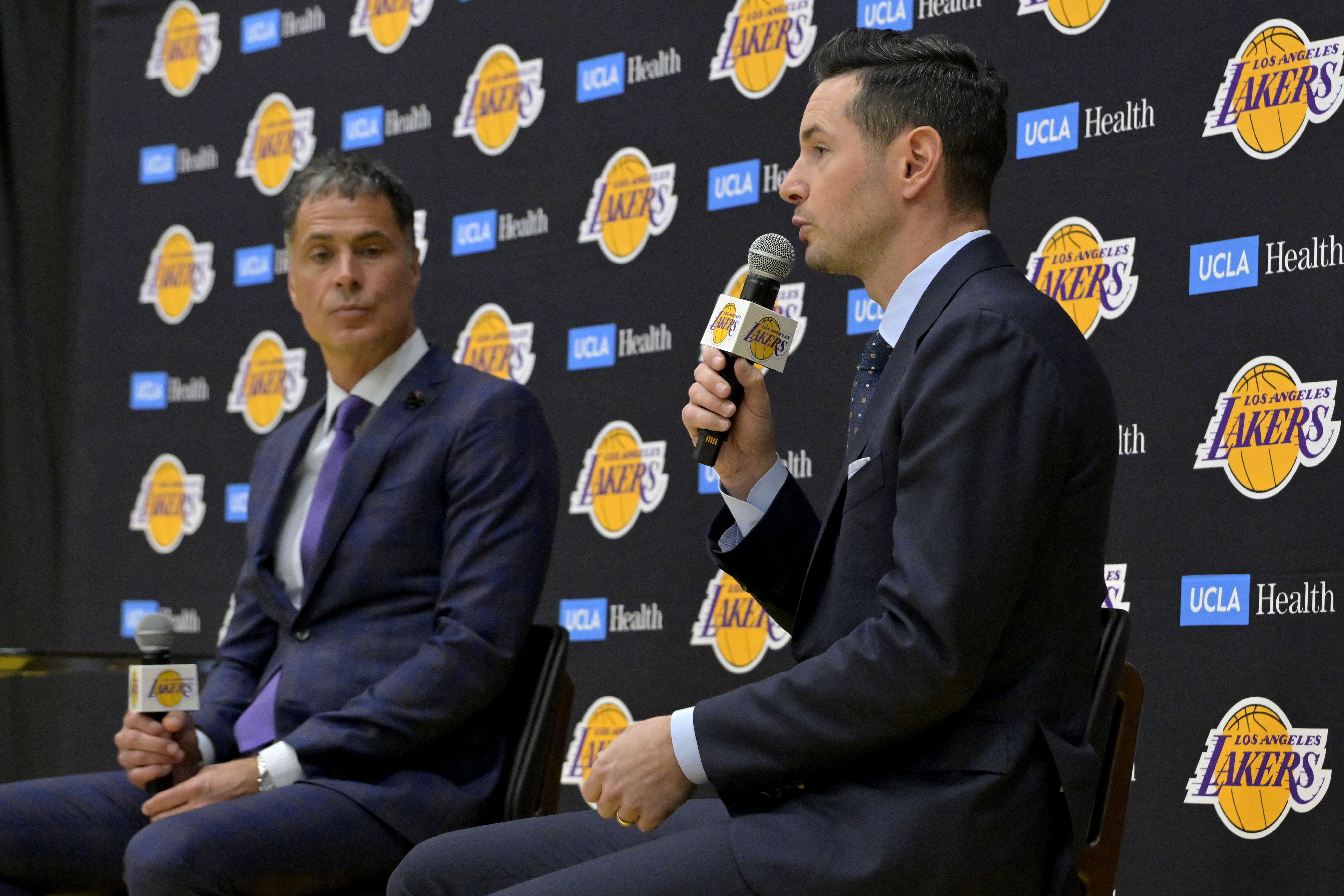 NBA: Loa Angeles Lakers-Press Conference