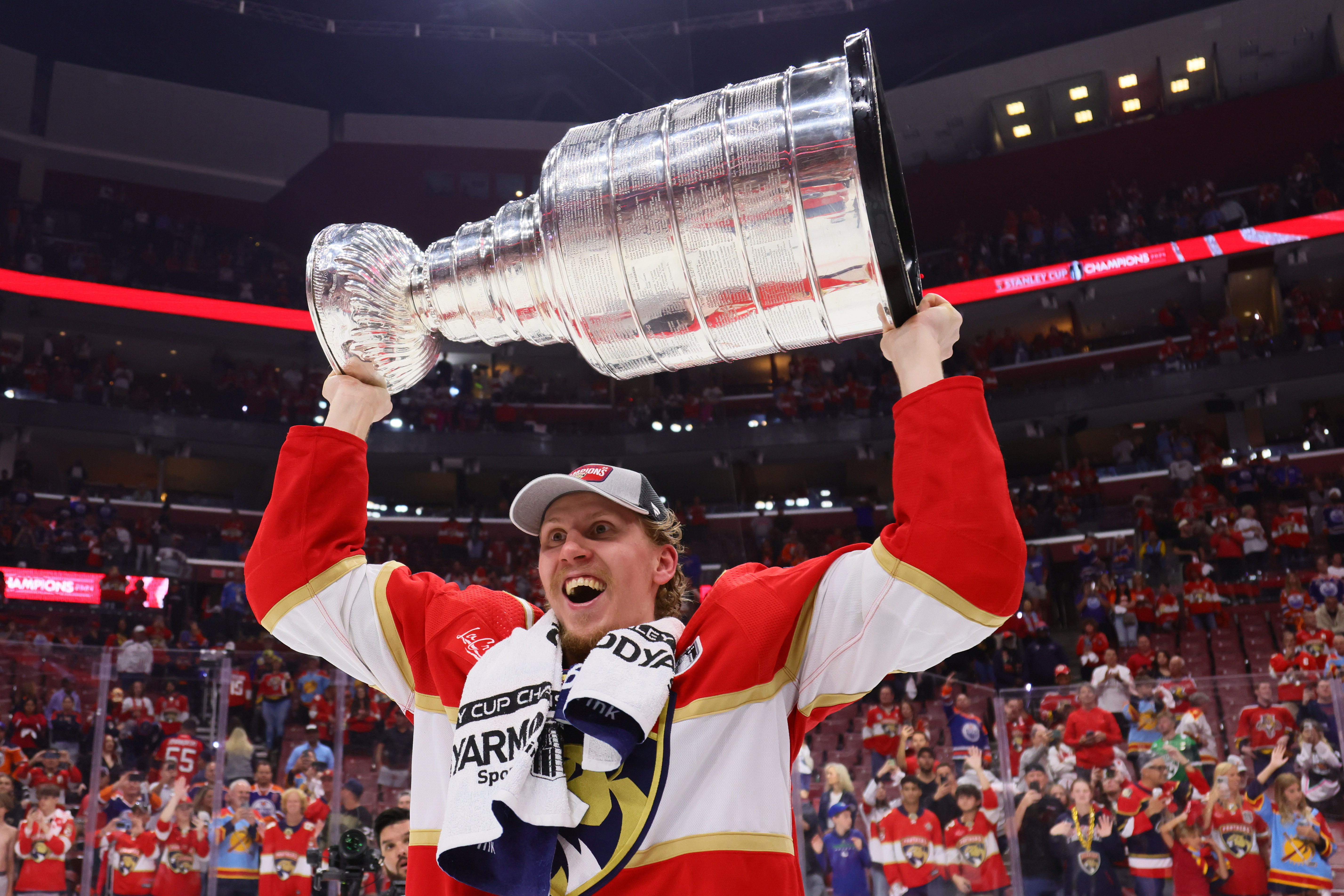 NHL: Stanley Cup Final-Edmonton Oilers at Florida Panthers