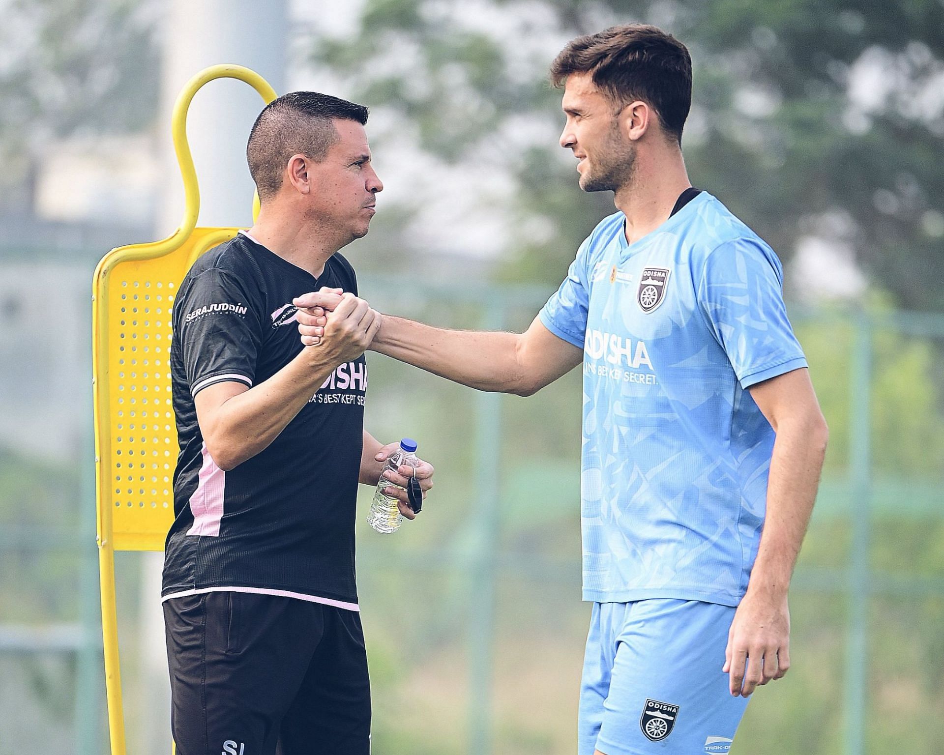 Sergio Lobera (left) with Carlos Delgado (right) - Image Credits: Odisha FC