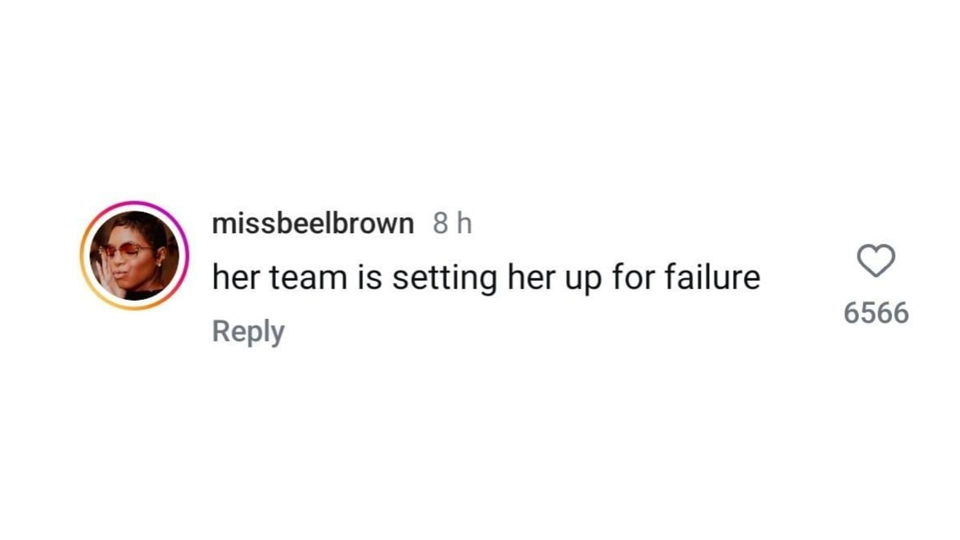 A netizen calls out the singer&#039;s team. (Image via Instagram/ missbeelbrown)