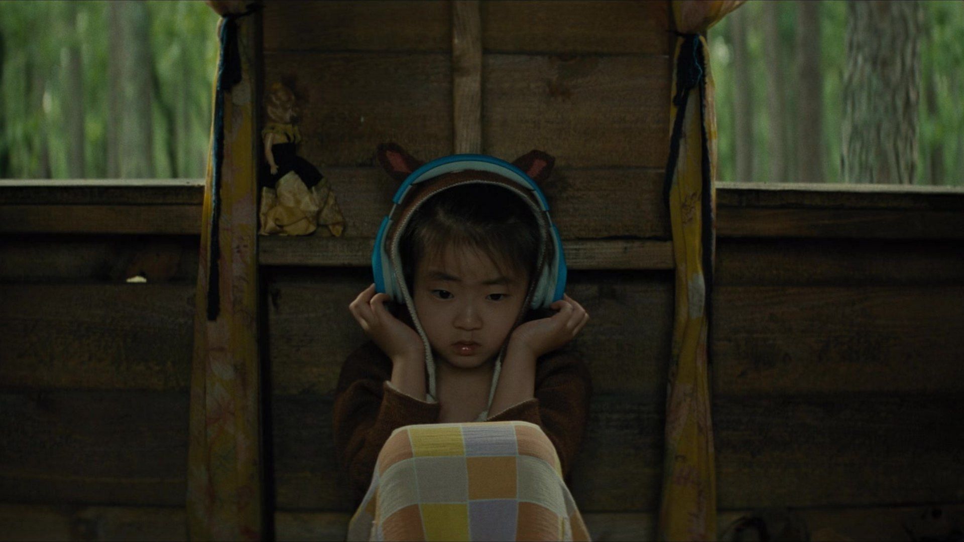 Kristen Cui seen playing Wen in Knock at the Cabin (Image via IMDb)