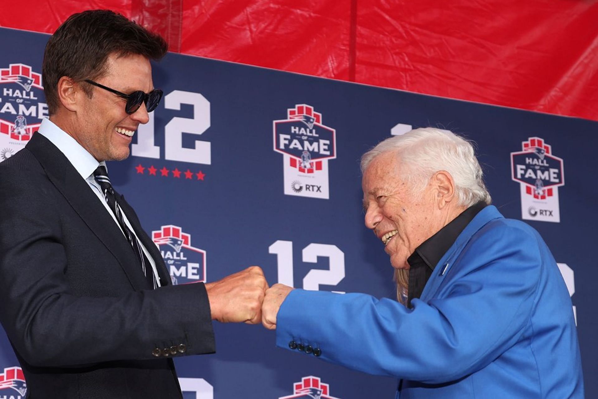 NFL fans react as Tom Brady reunites with Patriots owner Robert Kraft ahead  of HOF ceremony: 