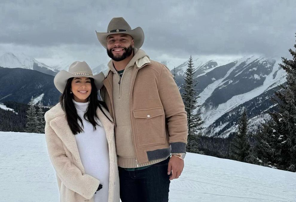 How long has Dak Prescott been with Sarah Jane Ramos?