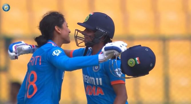 [Watch] Smriti Mandhana hugs Harmanpreet Kaur to celebrate consecutive centuries against Proteas in IND-W vs SA-W 2nd ODI
