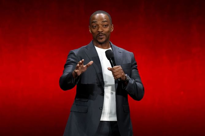 "I choose not to be a part of your social reality" — Anthony Mackie issues response on refusing photos with fans