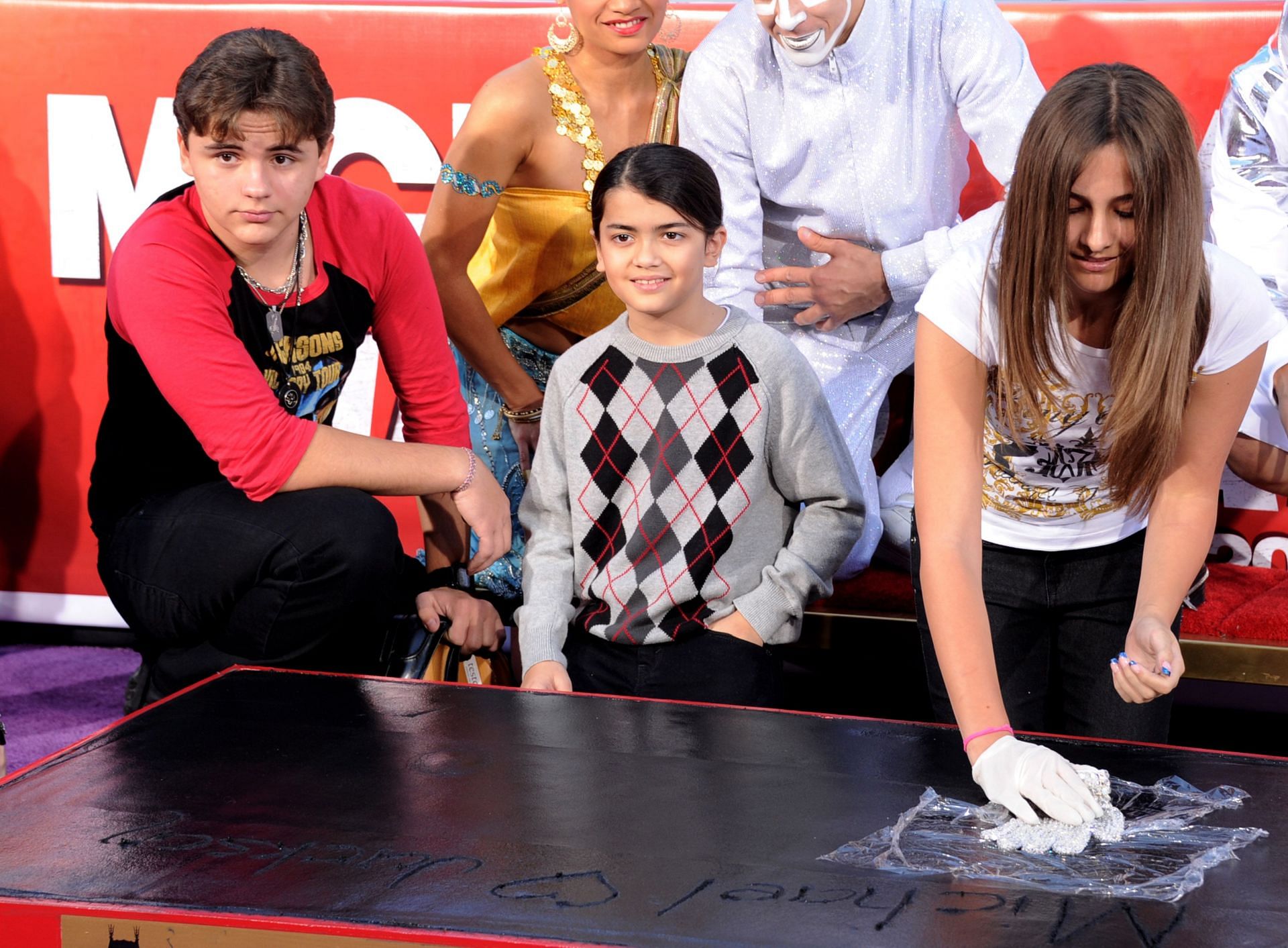 Michael Jackson Immortalized With Hand And Footprint Ceremony At Grauman&#039;s Chinese Theatre (Photo by Kevin Winter/Getty Images)