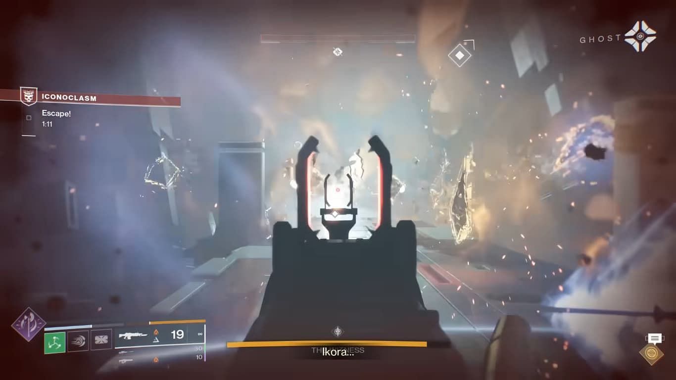 Make use of the shields, or hug the walls where possible (Image via Bungie)