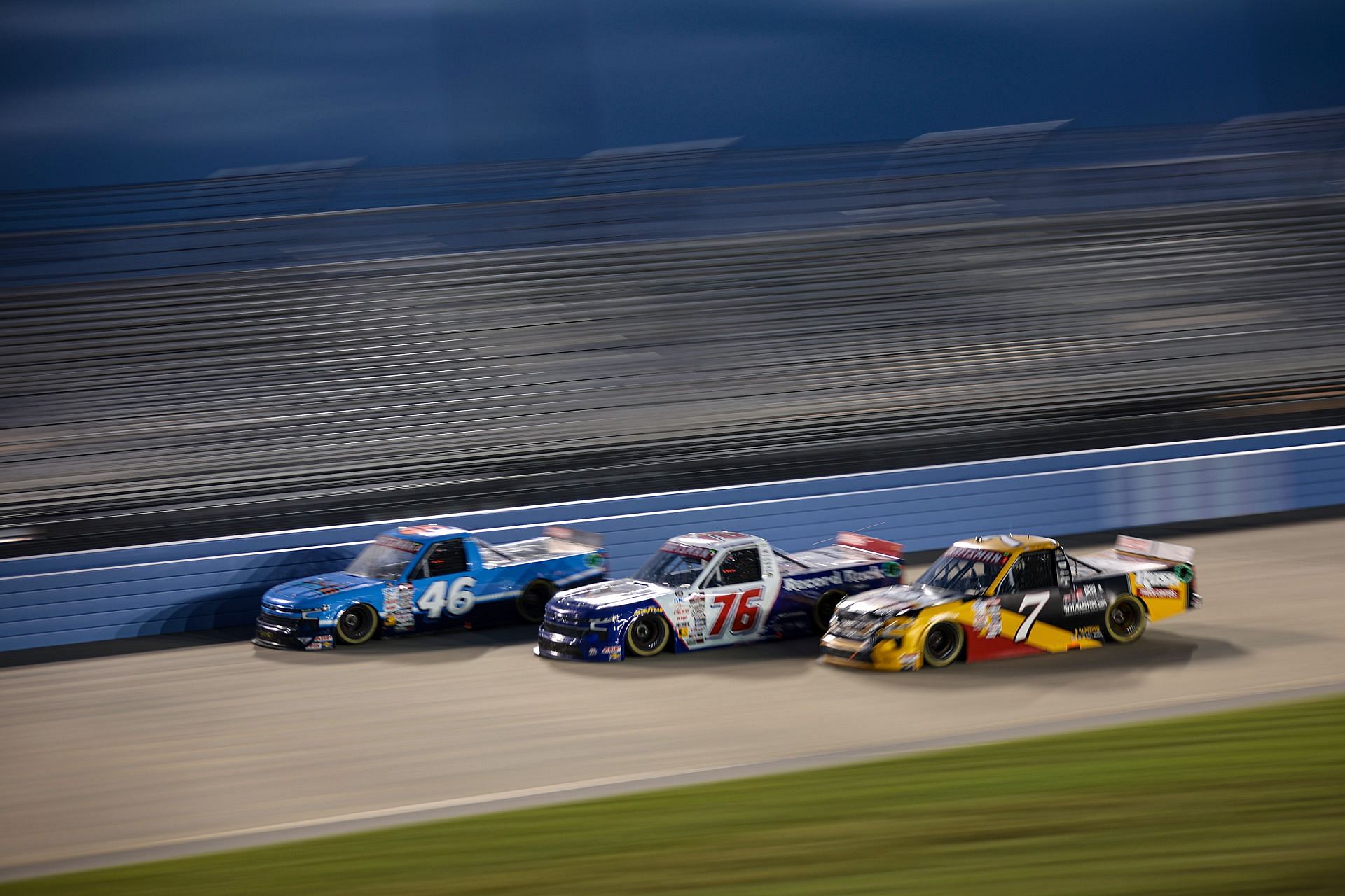 NASCAR Craftsman Truck Series Rackley Roofing 200