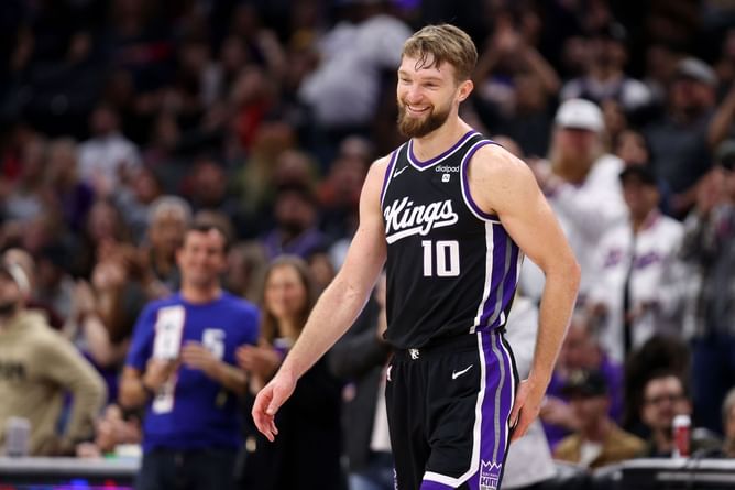 Domantas Sabonis changes jersey number to 11 as a tribute to his father Arvydas Sabonis