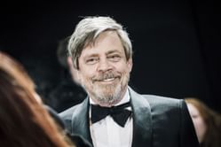 Mark Hamill starts "Bring Back Likes" campaign on Twitter saying he now has to comment "like" on posts