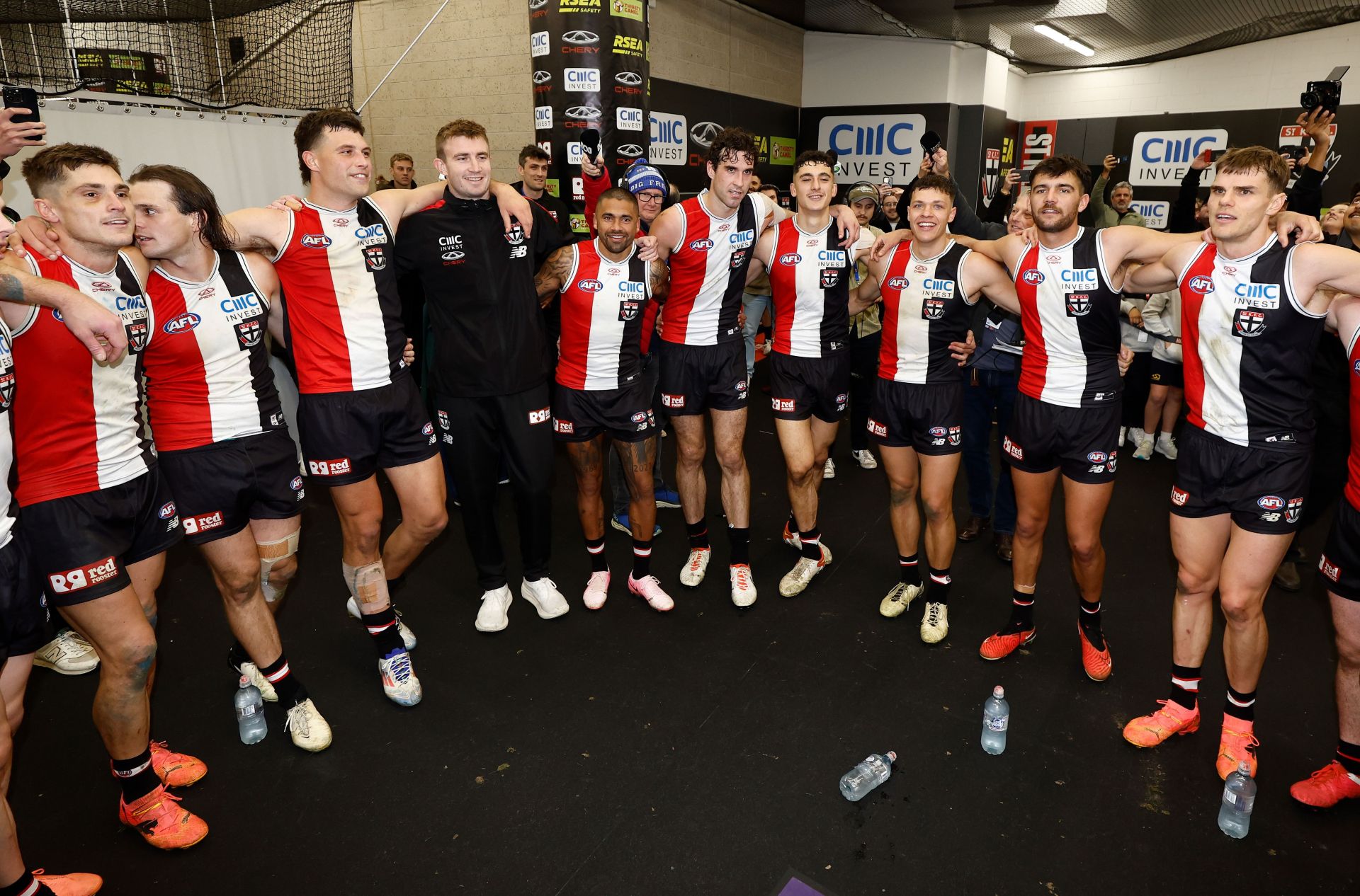 AFL Rd 13 - St Kilda v Gold Coast