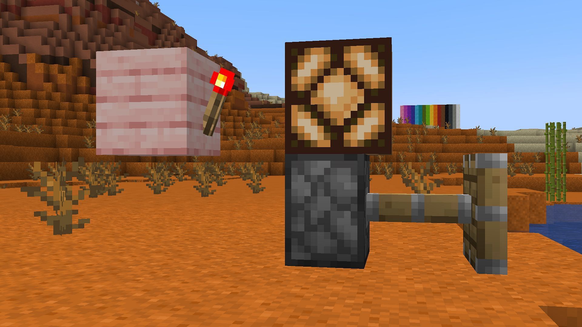 Quasi connectivity doesn&#039;t work to power crafters, unfortunately (Image via Mojang)