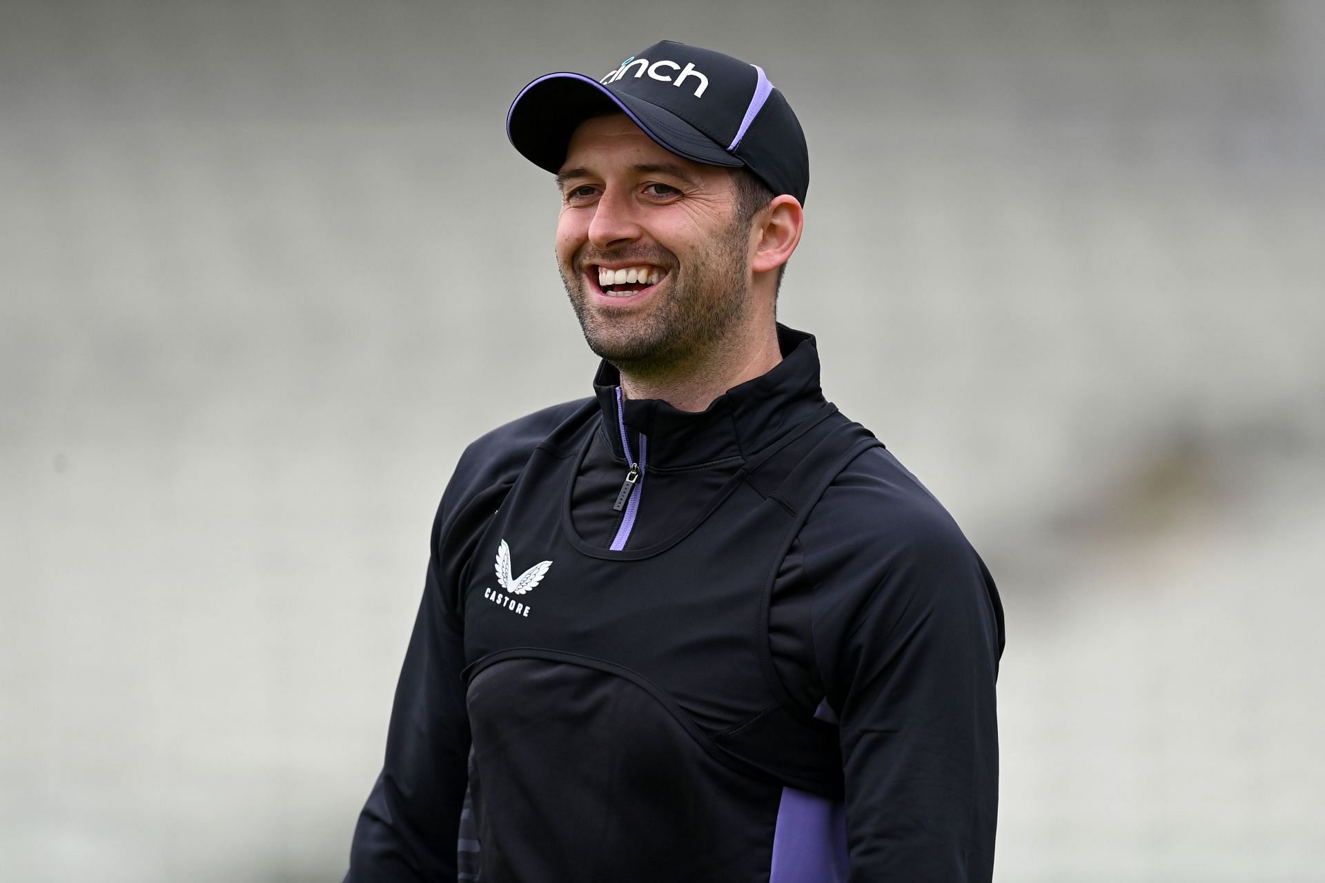 England &amp; Pakistan Net Sessions