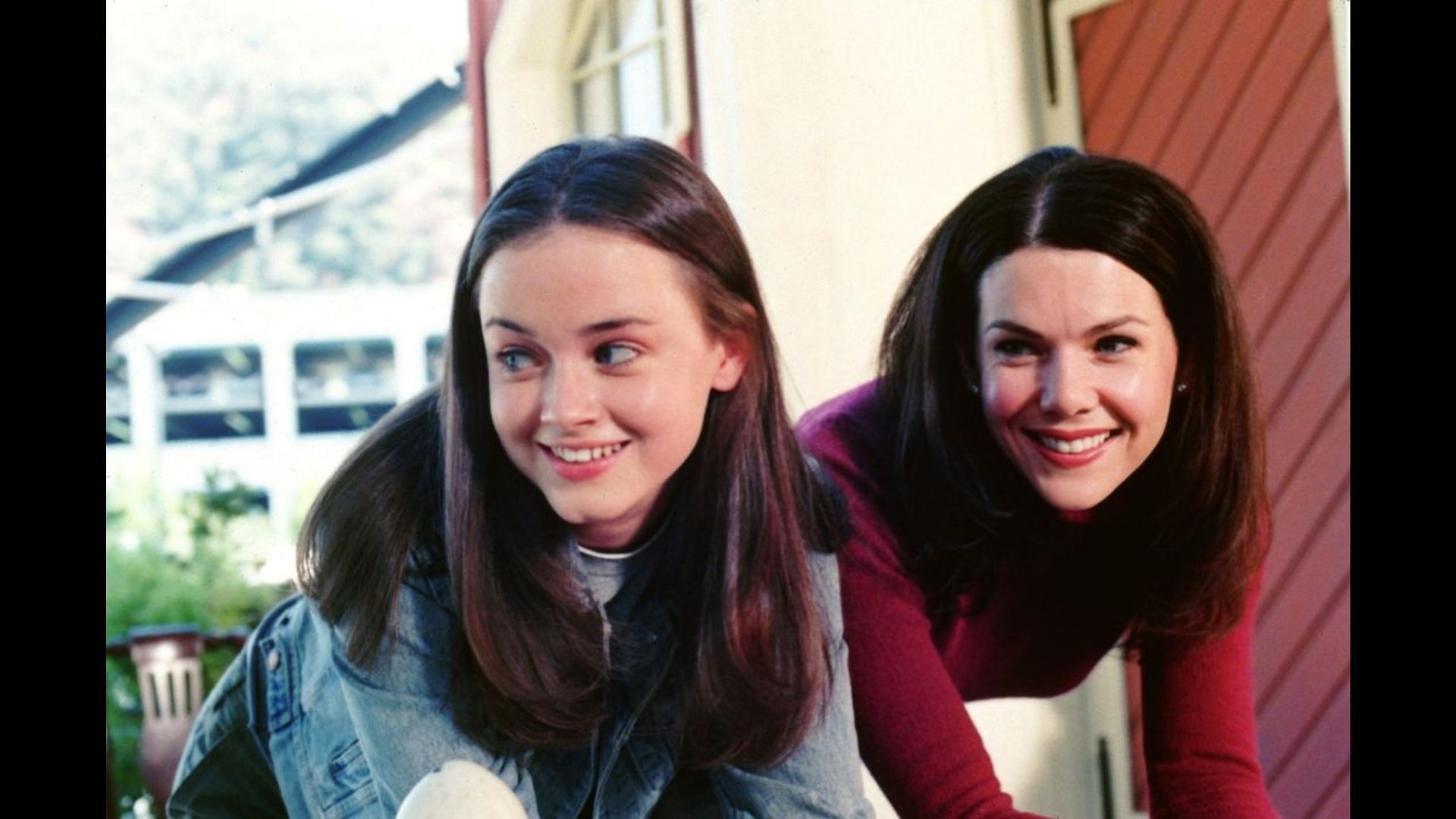 A still from &#039;Gilmore Girls&#039; (Image via Instagram/@gilmoregirls)