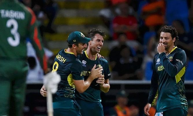 AUS vs BAN : ऑस्ट्रेलिया ने बांग्लादेश को एकतरफा मुकाबले में दी मात, पैट कमिंस ने हैट्रिक लेकर बनाया बड़ा कीर्तिमान