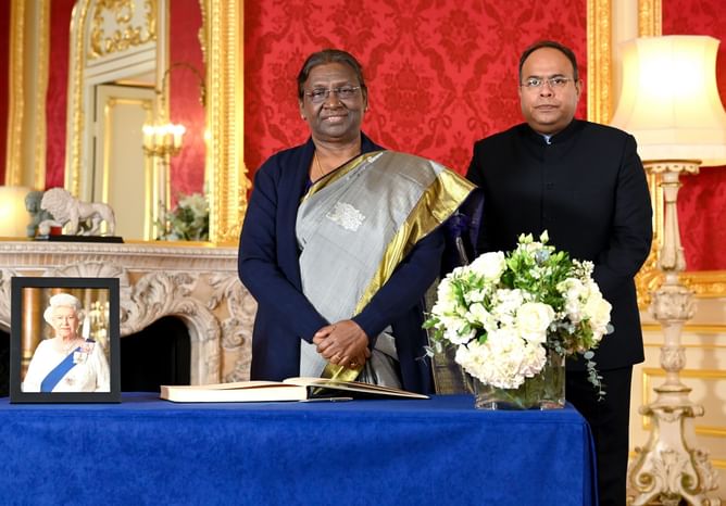 President Draupadi Murmu extends best wishes to Paris-bound Indian athletes