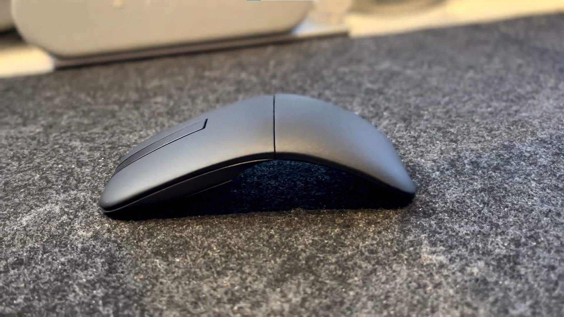 Picture of Dell Bluetooth Travel Mouse