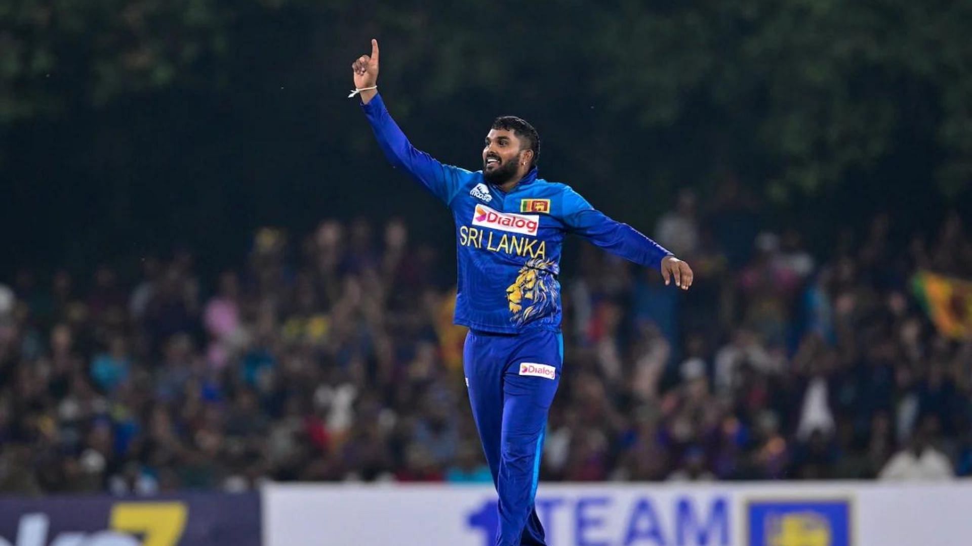 Wanindu Hasaranga reacts after social media attacks on the team (Credits: Getty)