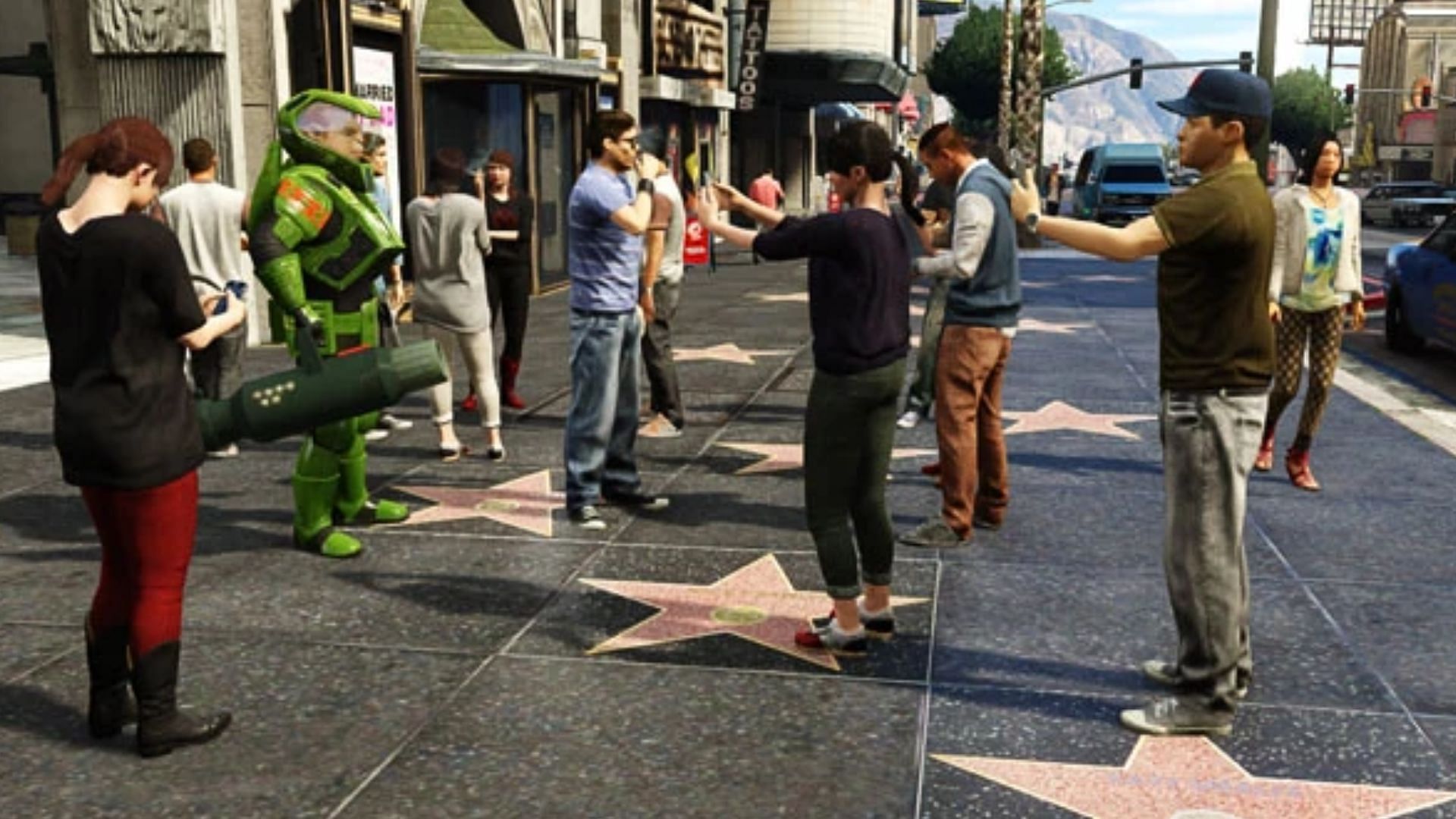 NPCs in Vinewood Boulevard (Image via GTA Wiki)