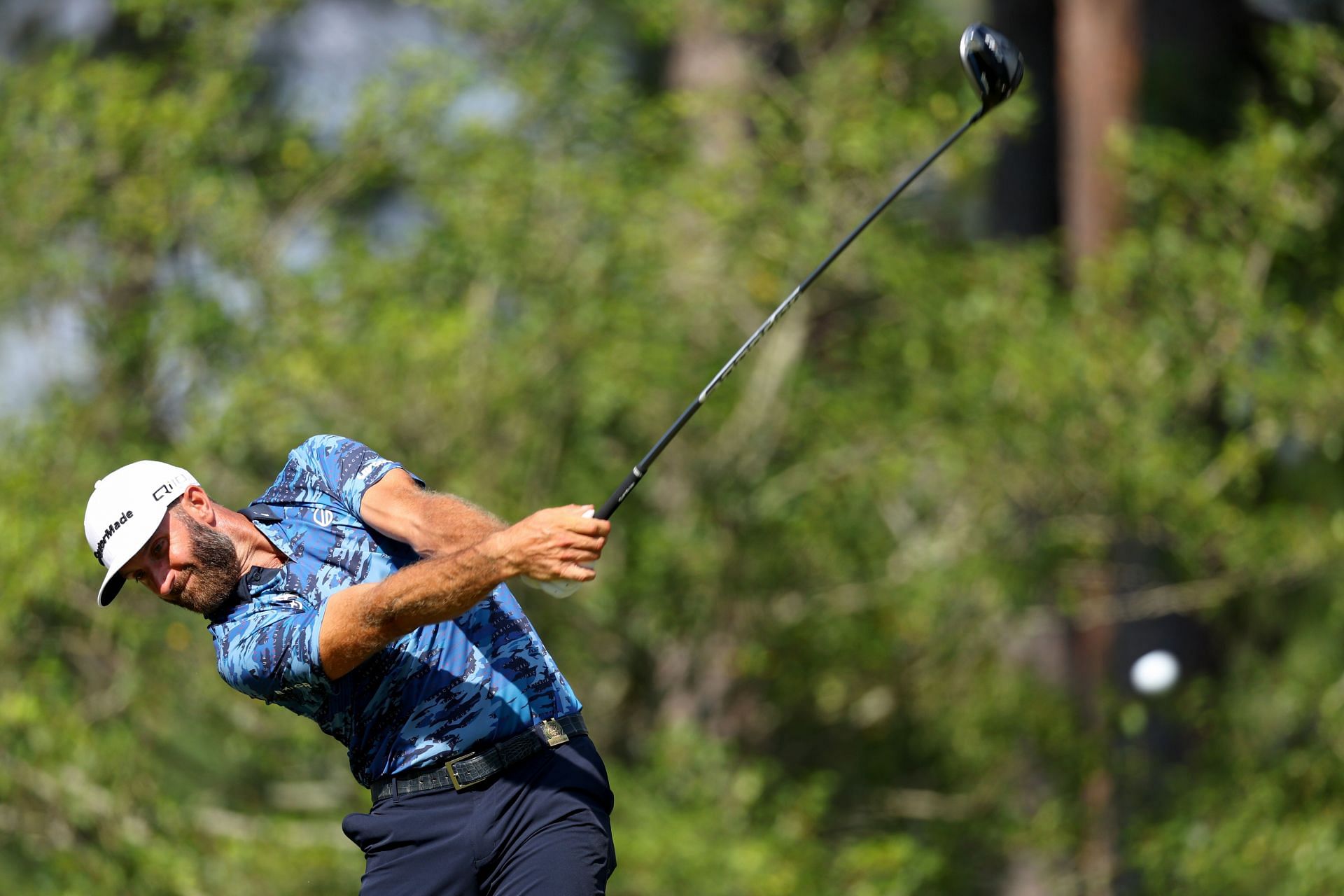 Dustin Johnson in action at Pinehurst No. 2