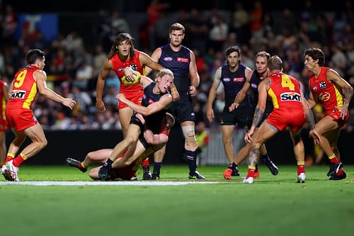 AFL Rd 5 - Fremantle Dockers v Gold Coast Suns