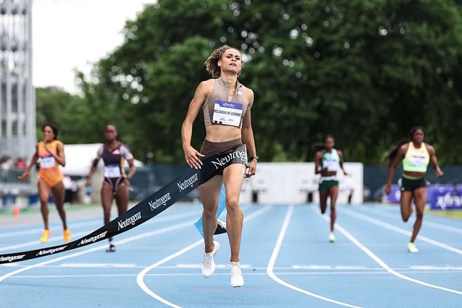 “Slay Queen”; “One of my absolute favs”- Fans react to Sydney McLaughlin-Levrone’s feature in the Women’s Health Magazine