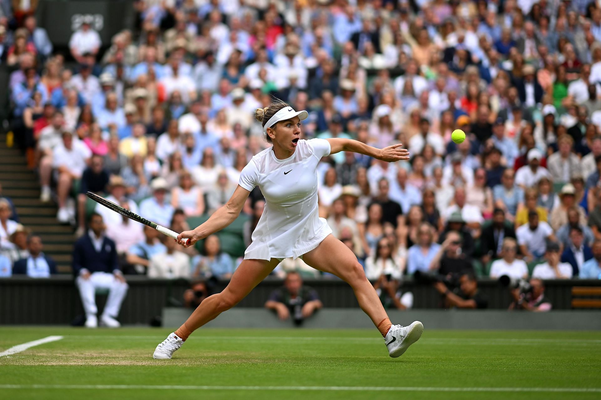 Simona Halep at the 2022 Wimbledon Championships