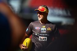 Star forward ruled out with a knee injury as Gold Coast name final squad for Fremantle matchup