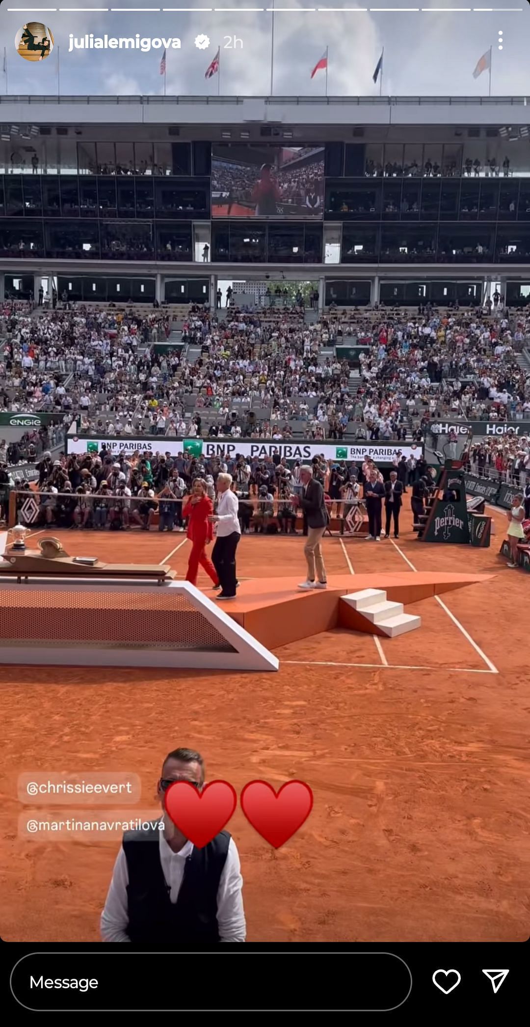 Navratilova and Chris Evert during the 2024 French Open women's singles final trophy presentation ceremony